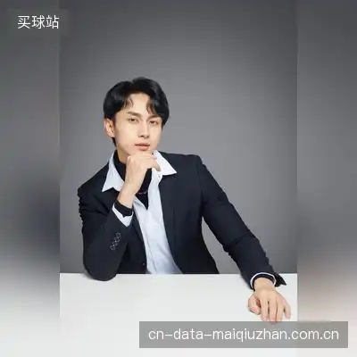 杨茜梧